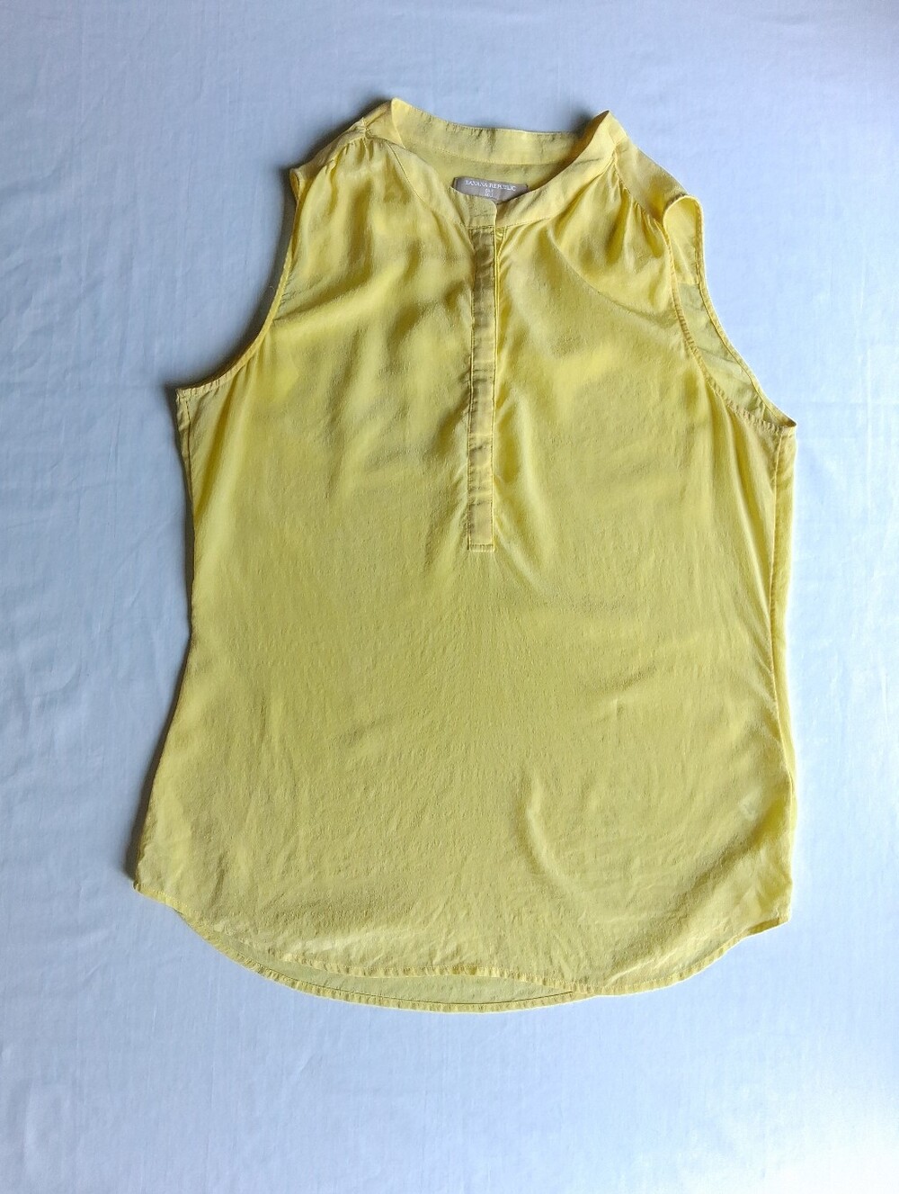 Banana Republic Silk Sleeveless Blouse Butter Yellow Women's Size 8